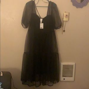 ❤️NWT Beautiful H&M Maxi Dress❤️